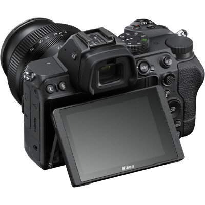 Nikon Z 5 with Z 24-50mm F4-6.3 lens kit
