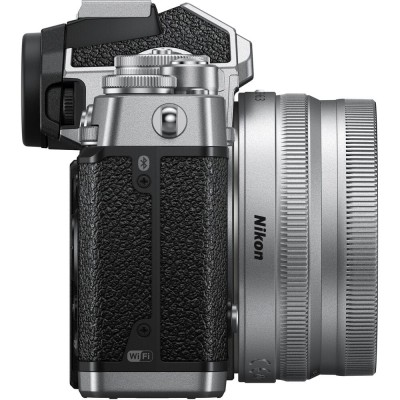 Nikon Z fc Kit με DX 16-50mm f/3.5-6.3 VR