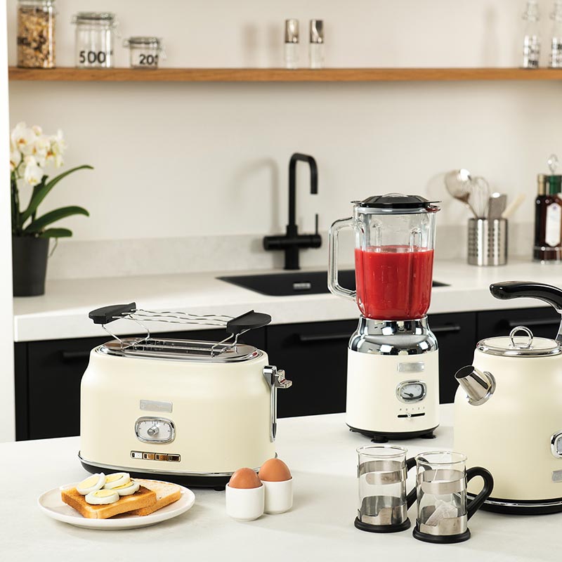 WKTTB857WH RETRO SERIES