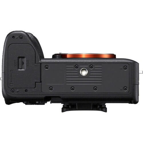 Sony ILCE-A7 M4 Body & Charger BC QZ1