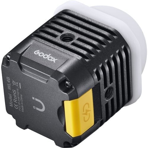 Godox WL4B – Αδιάβροχο LED Light με ενσωματωμένη μπαταρία λιθίου