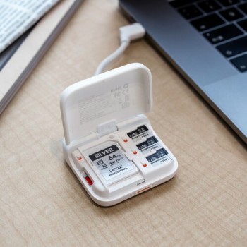 PGYTECH CreateMate High Speed Mini Card Reader Case (Ivory White)