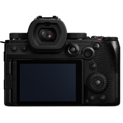 Panasonic Lumix S5 IIX +20-60mm F3.5-5.6
