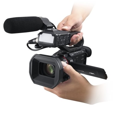 PANASONIC AG-CX18 4K CAMCORDER