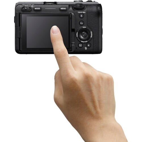 Sony FX30 APS-C Cinema Camera & Sony Lens SEL PZ 18-105mm F4 G OSS