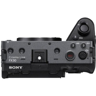 Sony FX30 APS-C Cinema Camera & Sony Lens SEL PZ 18-105mm F4 G OSS