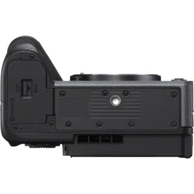Sony FX30 APS-C Cinema Camera & Sony Lens SEL PZ 18-105mm F4 G OSS
